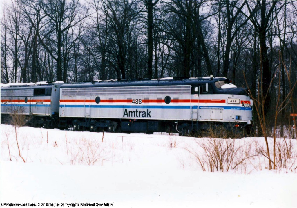 Ex Amtrak FL-9s